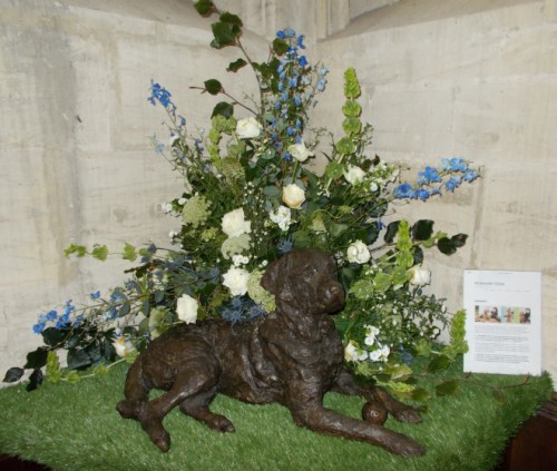 Sculpture of Labrador by Rosemary Cook